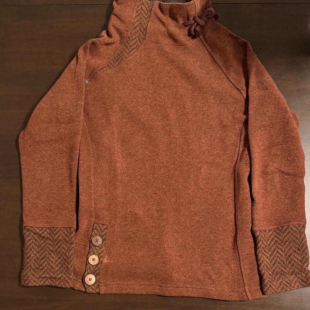 Prana Rust Dark Orange/Brown  Pullover Sweater with Button Accents